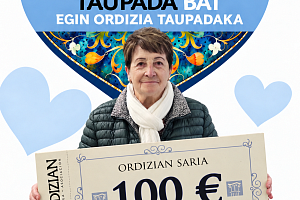Ganadora de Mujika con vale de 100